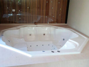 SPA com hidromassagem